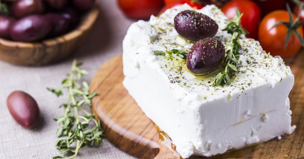 Attention aux fausses feta en supermarché : comment ne pas se faire avoir ?