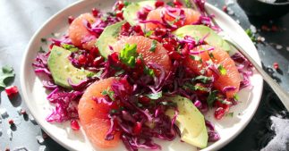 Santé et gourmandise : 5 recettes de salades estivales riches en nutriments Santé et gourmandise : 5 recettes de salades estivales riches en nutriments