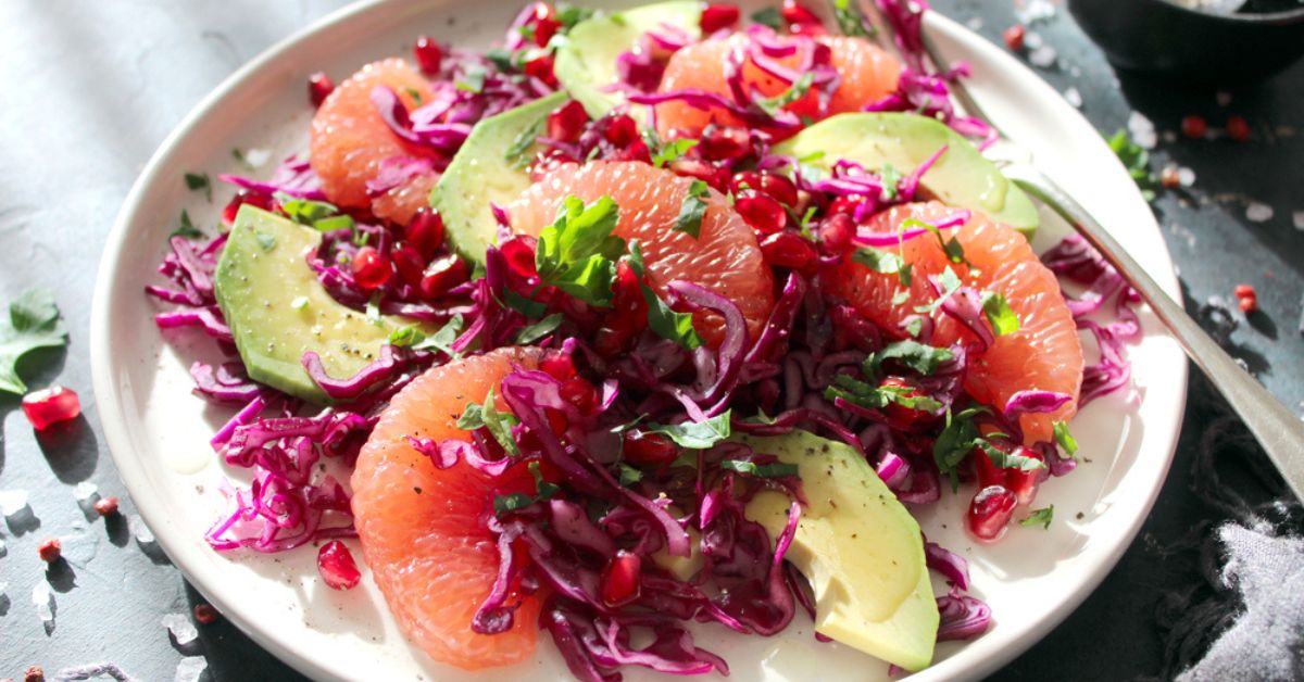 Santé et gourmandise : 5 recettes de salades estivales riches en nutriments