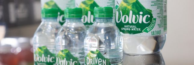 Danone continue de pomper l'eau à Volvic malgré la sécheresse
