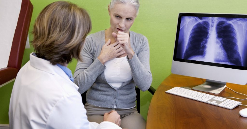 Tabagisme et cancer du poumon : le risque est plus élevé pour les femmes
