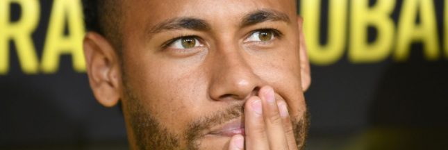 « Infractions environnementales » : carton rouge pour le joueur de foot Neymar