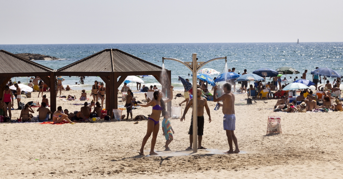 Sécheresse : y aura-t-il des douches de plage cet été ?