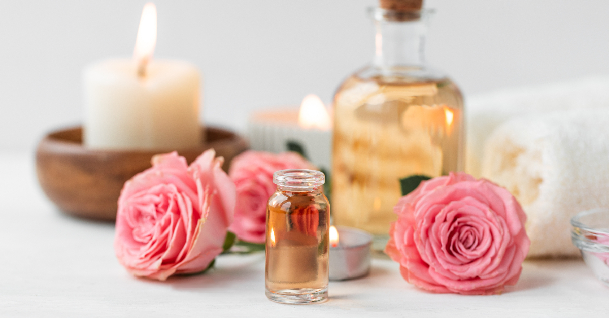 L'eau de rose : une si douce alliée beauté L'eau de rose : une si douce alliée beauté