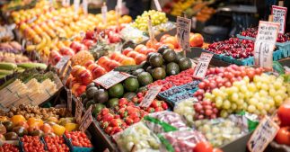 'Manger cinq fruits et légumes par jour' : combien ça coûte aujourd'hui ? 'Manger cinq fruits et légumes par jour' : combien ça coûte aujourd'hui ?