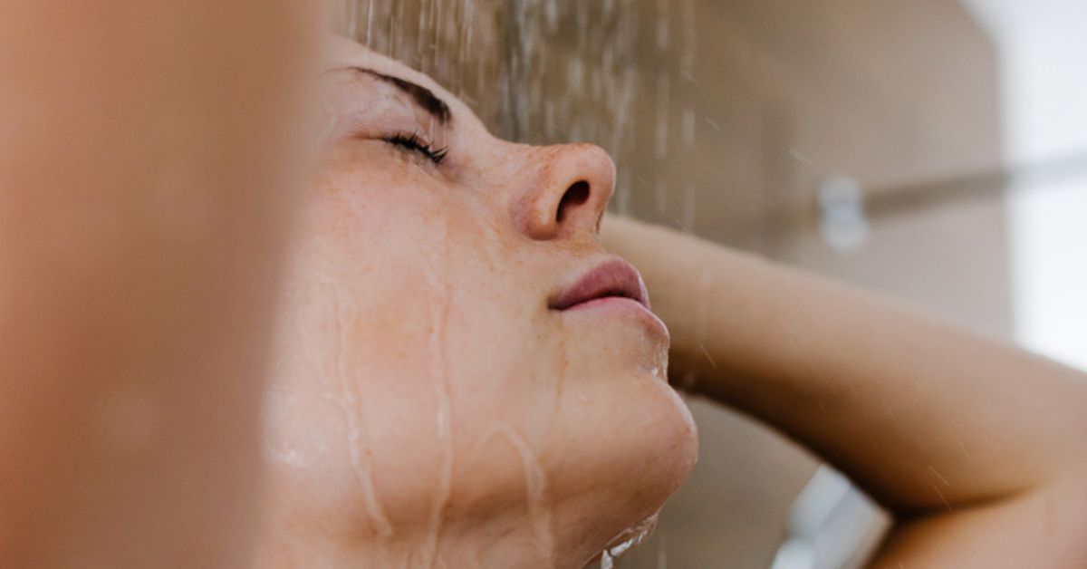 Canicule : 5 habitudes contre-productives voire dangereuses, à bannir lorsqu'il fait chaud Canicule : 5 habitudes contre-productives voire dangereuses, à bannir lorsqu'il fait chaud