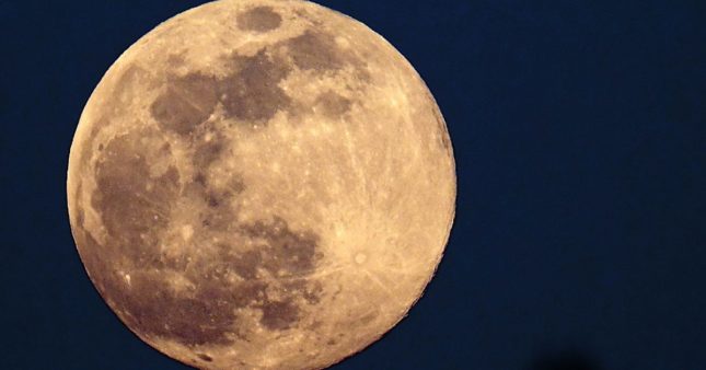 Cette nuit, la Super Lune du Cerf illumine le ciel pour la première fois de l'année 2023