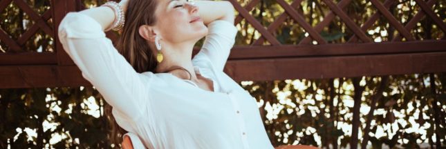 Protéger sa terrasse de la chaleur en plein été : les meilleures astuces