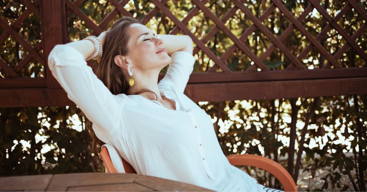 Protéger sa terrasse de la chaleur en plein été : les meilleures astuces Protéger sa terrasse de la chaleur en plein été : les meilleures astuces
