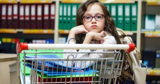 Inflation galopante : la hausse du coût des fournitures scolaires, un fardeau pour les familles
