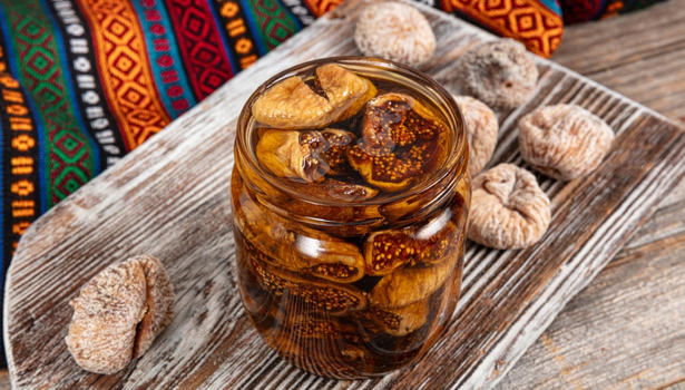 méthode simple pour préparer d'exquises figues séchées maison