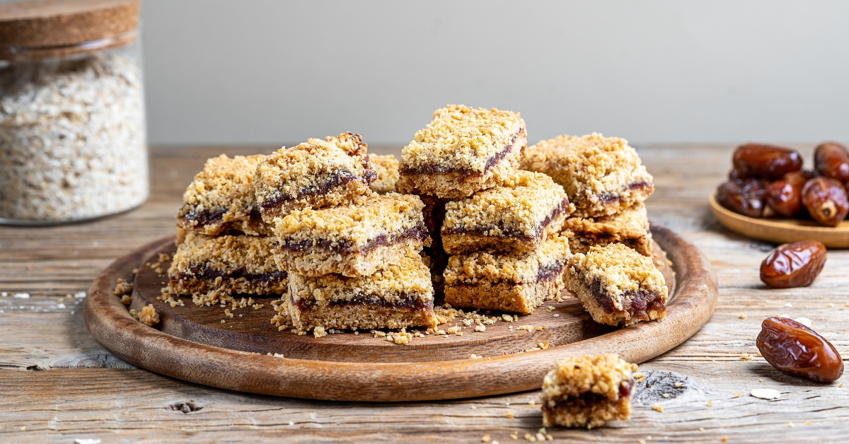 Recette des grands-mères québecoises : les carrés de dattes