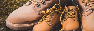 La mode masculine : quatre styles polyvalents avec des bottes utilitaires