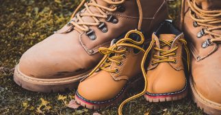 La mode masculine : quatre styles polyvalents avec des bottes utilitaires La mode masculine : quatre styles polyvalents avec des bottes utilitaires