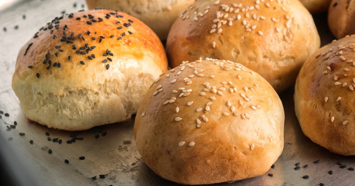 Recette : du pain pour hamburger maison extra-moelleux