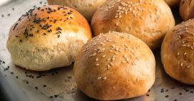 Recette : du pain pour hamburger maison extra-moelleux Recette : du pain pour hamburger maison extra-moelleux