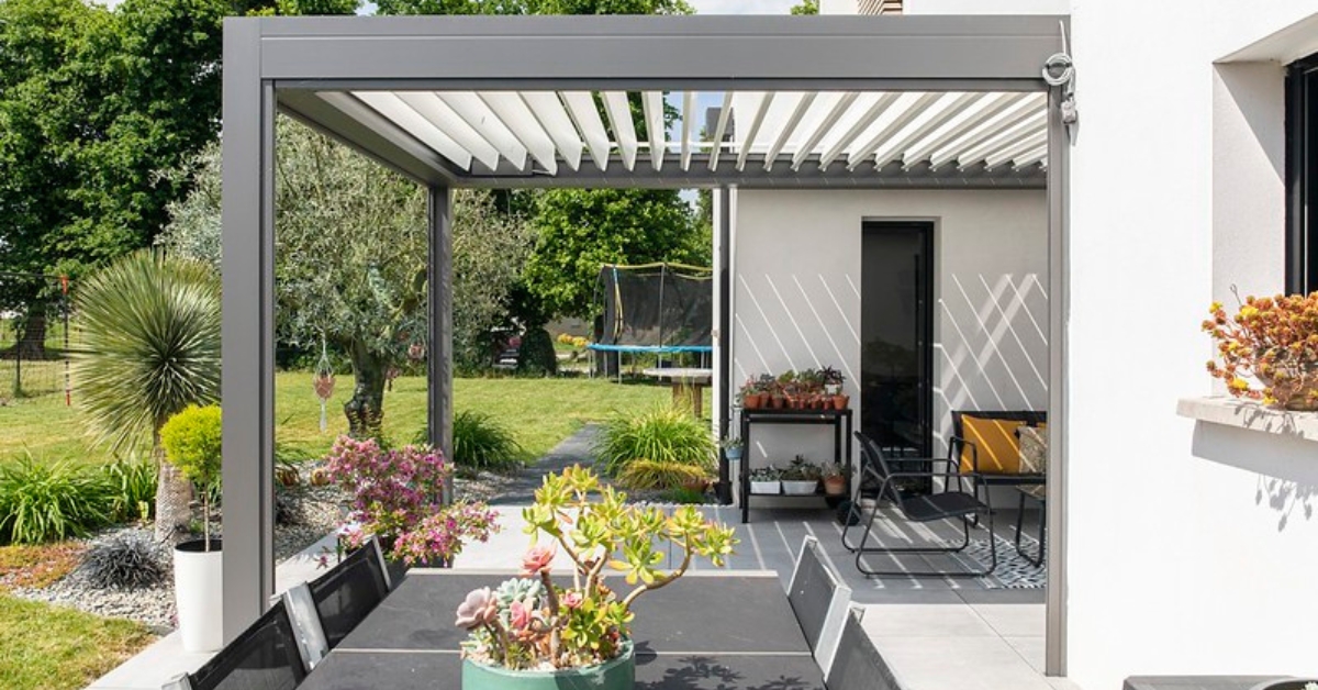 Les avantages de faire installer une pergola dans son jardin