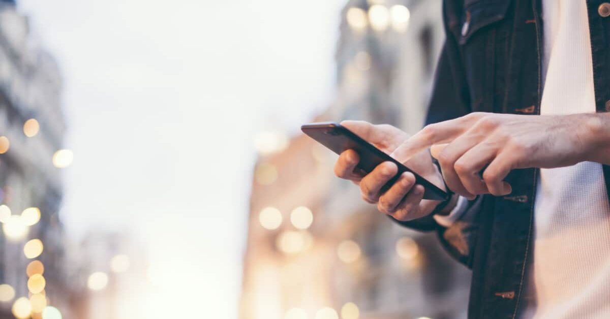 Paris en ligne : comment la technologie et l'innovation changent les règles du jeu