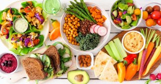 Contre le réchauffement climatique, une alimentation à base de plantes ? Contre le réchauffement climatique, une alimentation à base de plantes ?