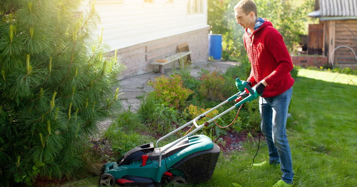 L'arnaque à la tondeuse : en Dordogne, une retraitée s'est fait subtiliser 1.800 euros