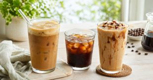 4 recettes incontournables et toniques de café glacé pour un été rafraîchissant ! 4 recettes incontournables et toniques de café glacé pour un été rafraîchissant !
