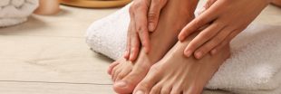 Pieds secs et crevassés : comment en prendre soin naturellement ?