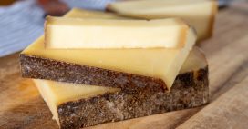 Faut-il jeter (ou manger) les croûtes de fromage ? Faut-il jeter (ou manger) les croûtes de fromage ?