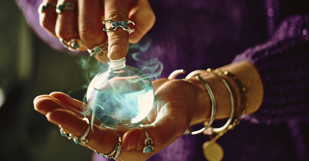 Sorcellerie : sur la plateforme Etsy, la vente de sorts magiques prospère