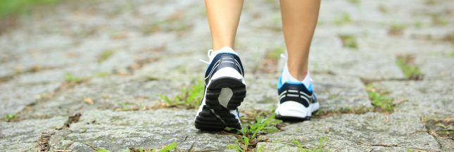 Le rétro-walking et le rétro-running : pourquoi est-ce si en vogue ?