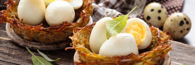 Nids de pommes de terre aux œufs