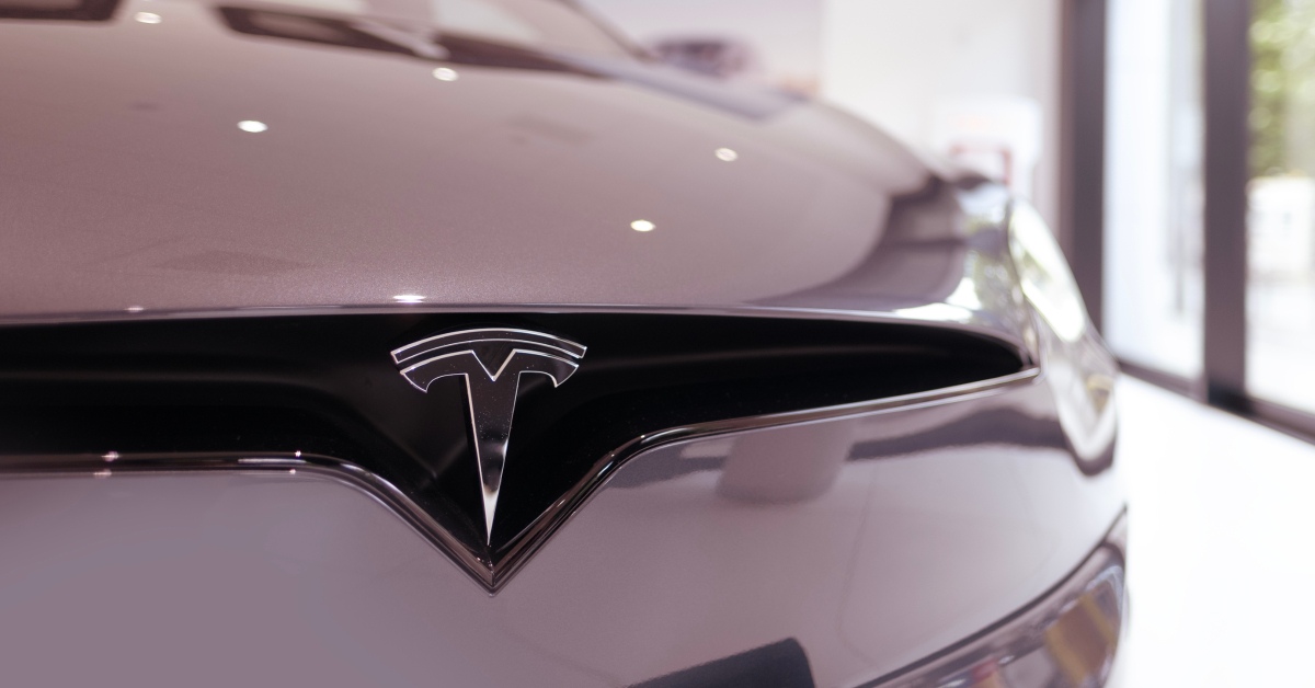 Qui veut échanger sa Tesla contre une Renault ?