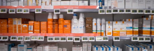 Crèmes solaires : les leaders du marché rattrapés par leurs formules