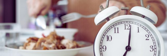Objectif ventre plat : les aliments à ne pas manger après 18 heures