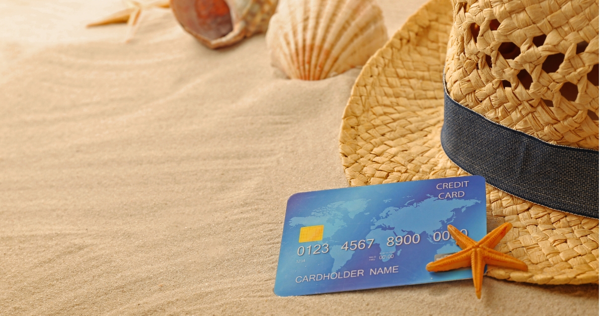 Cartes bancaires et assurances voyage : ce que vous devez vraiment savoir avant de partir