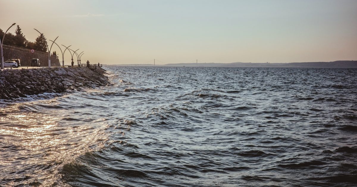 Réchauffement climatique : en 30 ans, le niveau de la mer a gagné près de 10 centimètres
