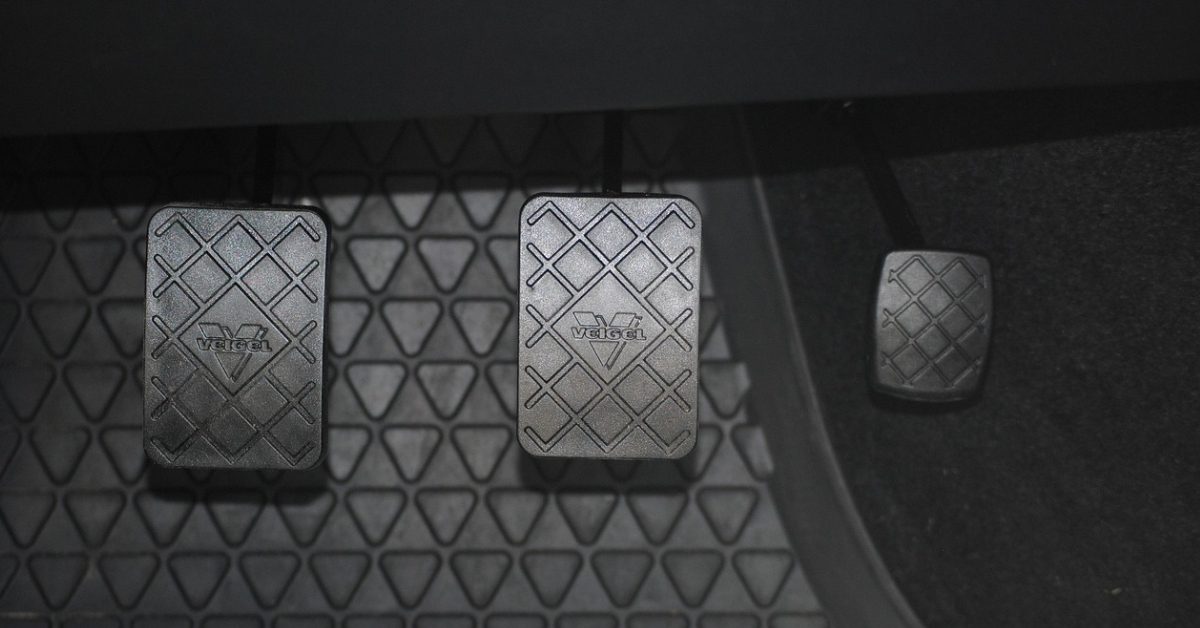 Changer l’embrayage d’une voiture : combien ça coûte et quand le faire ?