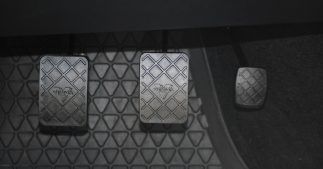 Changer l'embrayage d'une voiture : combien ça coûte et quand le faire ? Changer l'embrayage d'une voiture : combien ça coûte et quand le faire ?