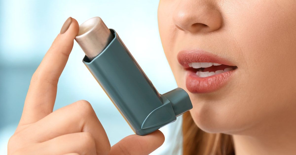 Ces traitements de l’asthme qui rejettent autant de CO₂ qu’un demi million voitures Ces traitements de l’asthme qui rejettent autant de CO₂ qu’un demi million voitures