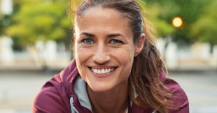 Peau douce tout l'hiver : les huiles végétales à la rescousse Peau douce tout l'hiver : les huiles végétales à la rescousse