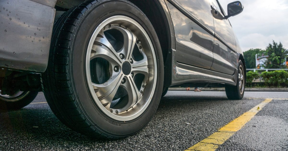 Les pneus de voiture polluent jusque dans vos assiettes