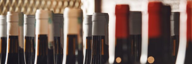 Hausse des taxes sur l’alcool : entre santé publique et colère des vignerons