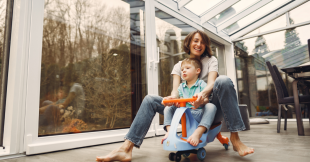 La véranda bioclimatique, votre alliée contre la hausse des factures La véranda bioclimatique, votre alliée contre la hausse des factures