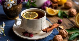 Le grog, l'autre boisson réconfortante de l'hiver : tonique, apaisante avec et sans alcool Le grog, l'autre boisson réconfortante de l'hiver : tonique, apaisante avec et sans alcool