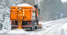 Ce que cache le sel sur nos routes quand la neige paralyse la France Ce que cache le sel sur nos routes quand la neige paralyse la France
