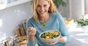 Alimentation ayurvédique : faut-il vraiment manger selon son dosha ?