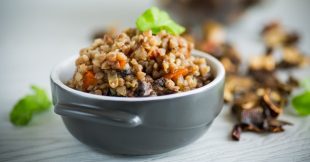 Pourquoi remplacer le blé par le sarrasin au quotidien change tout