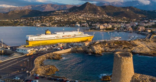 Ferries européens : un impact CO2 équivalent à plus de 6 millions de voitures