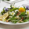 5 idées de salades aux herbes sauvages : saveurs et bienfaits au naturel 5 idées de salades aux herbes sauvages : saveurs et bienfaits au naturel