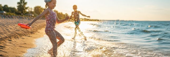 Jeux d'été au bord de la mer