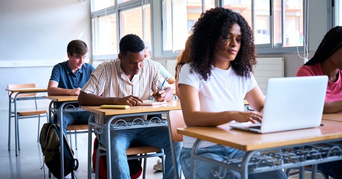 Bac 2026 : les épreuves l’après-midi bientôt supprimées à cause de la chaleur ?